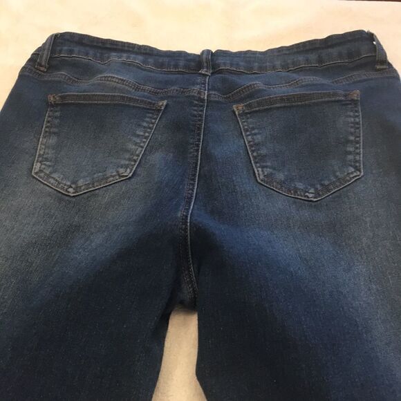 16W Rampage distressed skinny jeans medium blue Sophie midrise stretchy - Picture 9 of 9